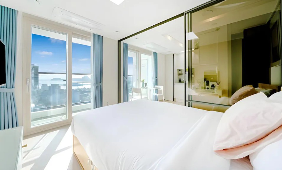 속초 써밋베이해변펜션 이미지 3