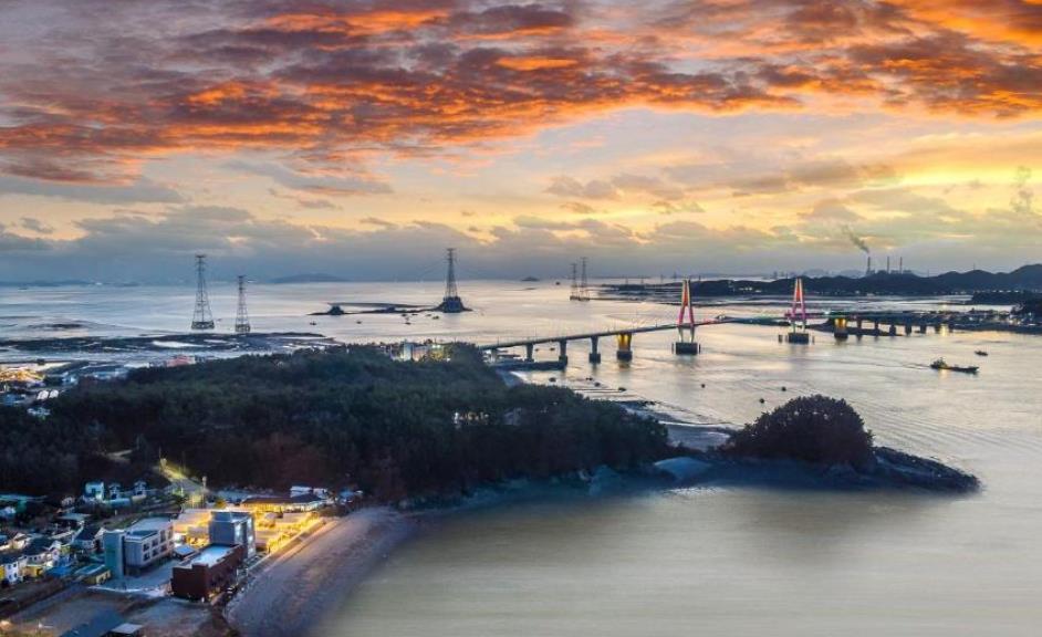 온더비치 풀빌라&글램핑 이미지 2