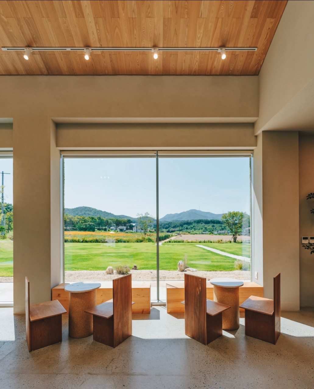 카페지새울 이미지 4