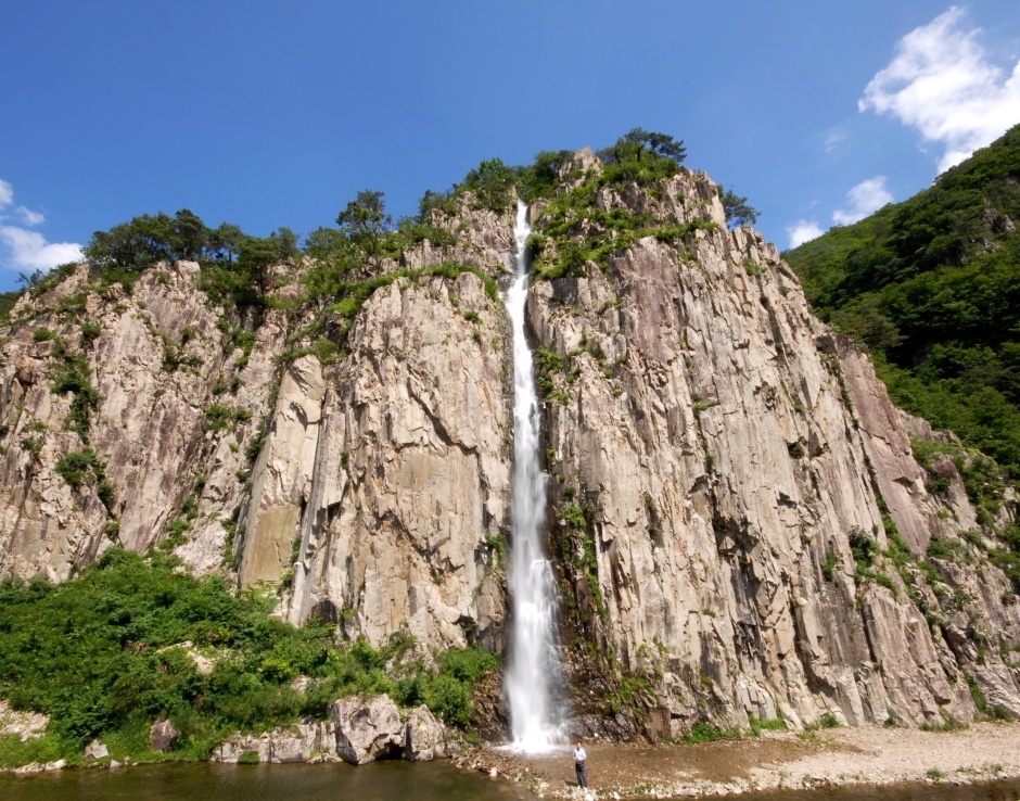 청송 얼음골 무료 캠핑장 이미지 2