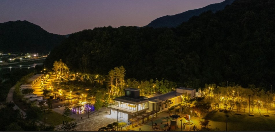 인북천 물빛테마공원 캠핑장 이미지 1