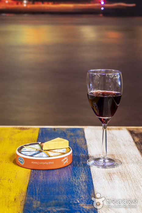 영동 와인터널 이미지 4