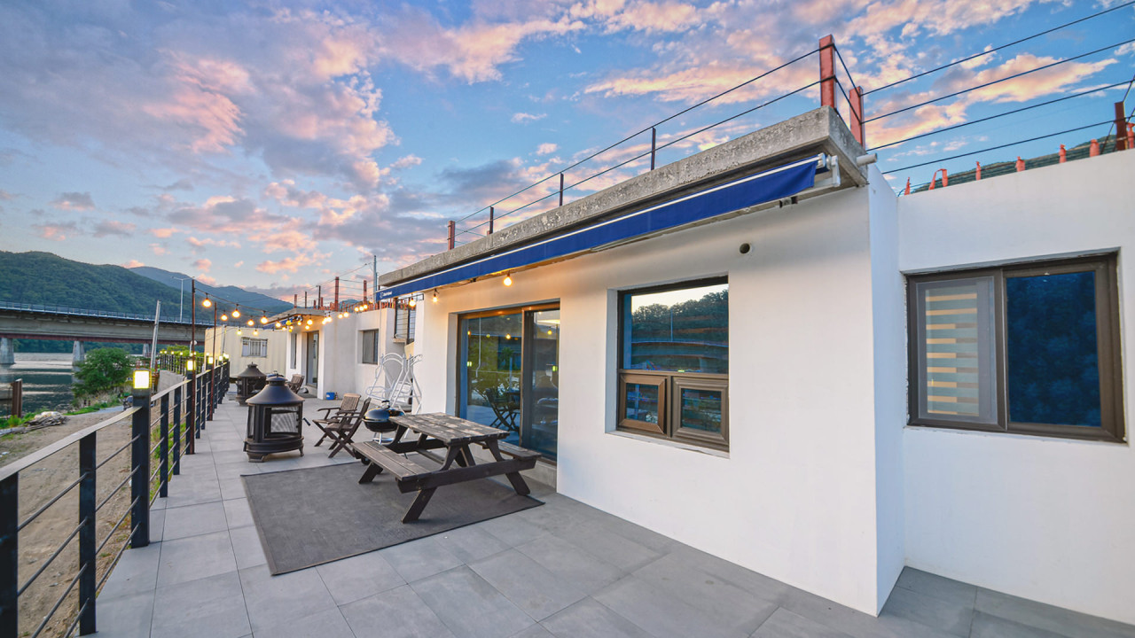 샤크빌리지 이미지 5