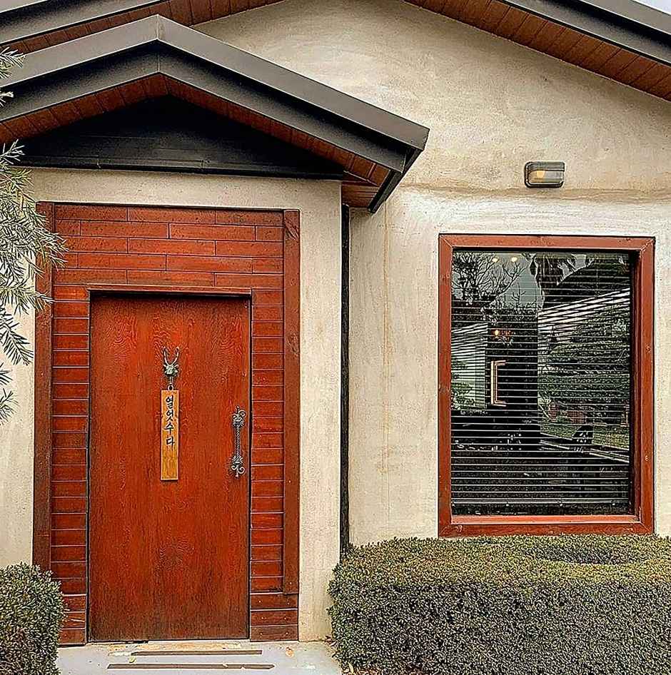 검은노루 이미지 5