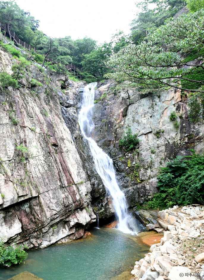 운계폭포 이미지 2