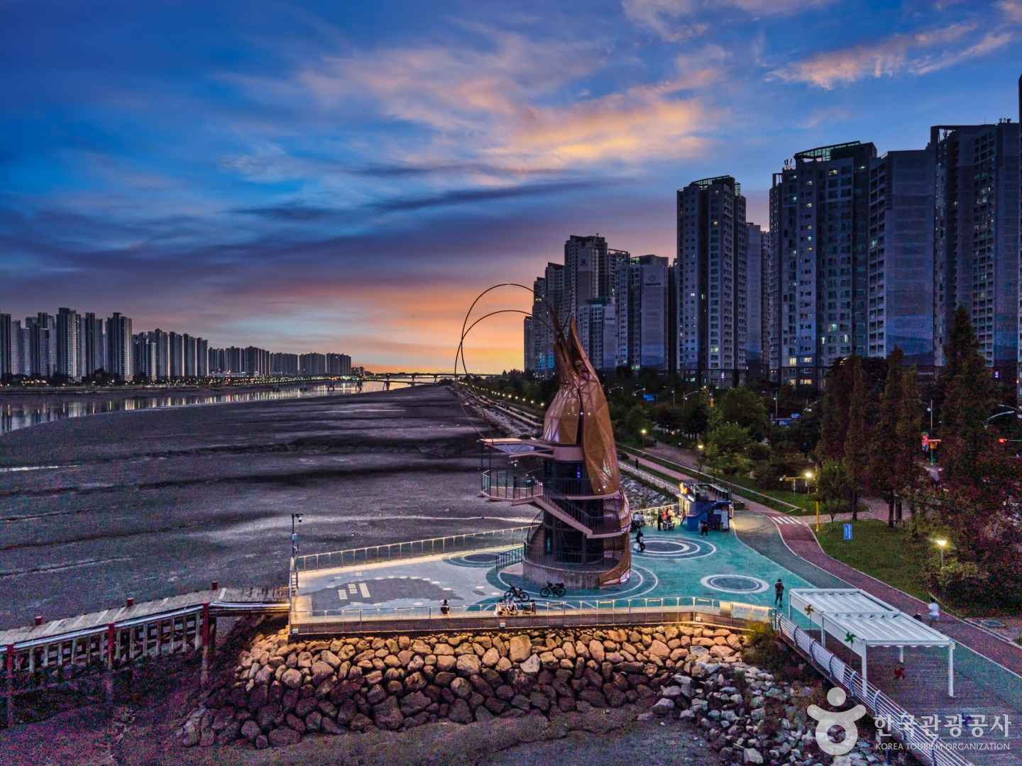 새우타워 전망대 이미지 2