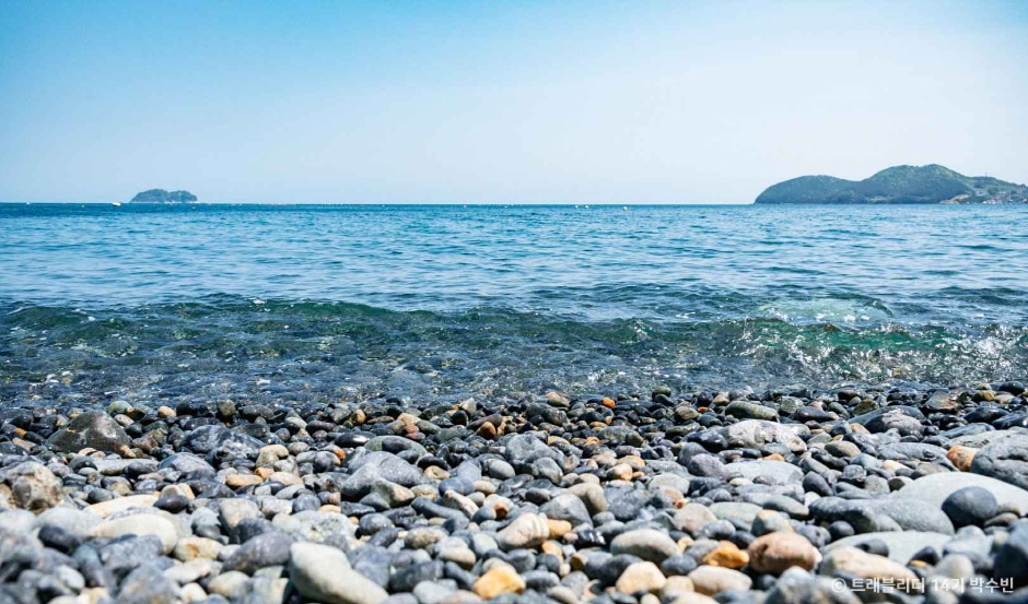 학동 흑진주 몽돌해변 이미지 2