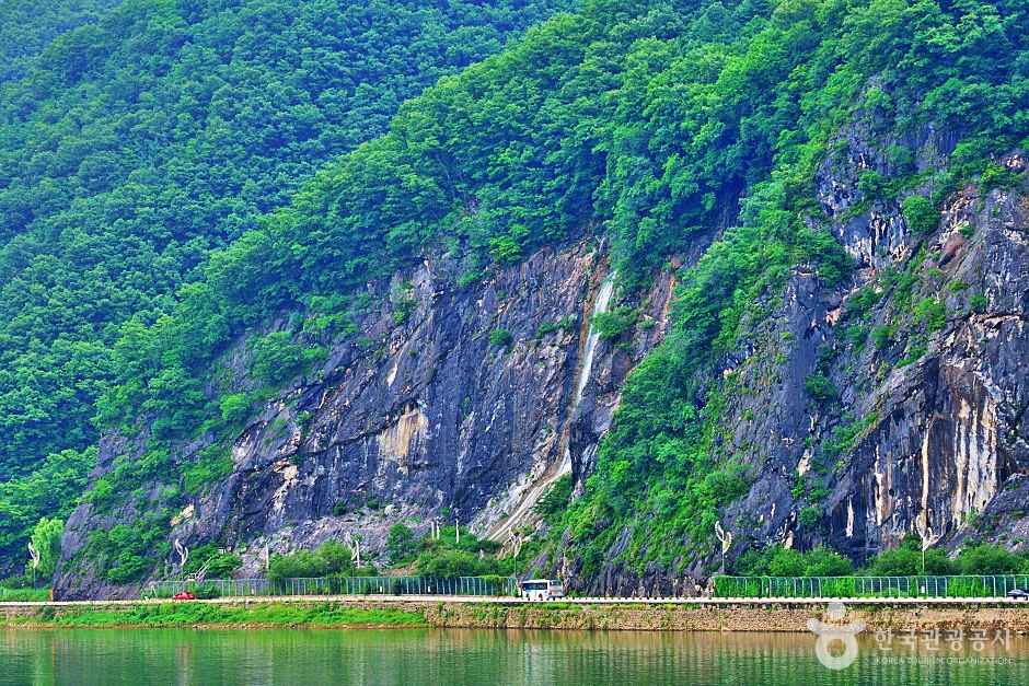 양백폭포 이미지 5