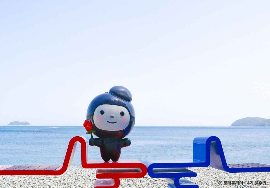 학동 흑진주 몽돌해변 이미지 7