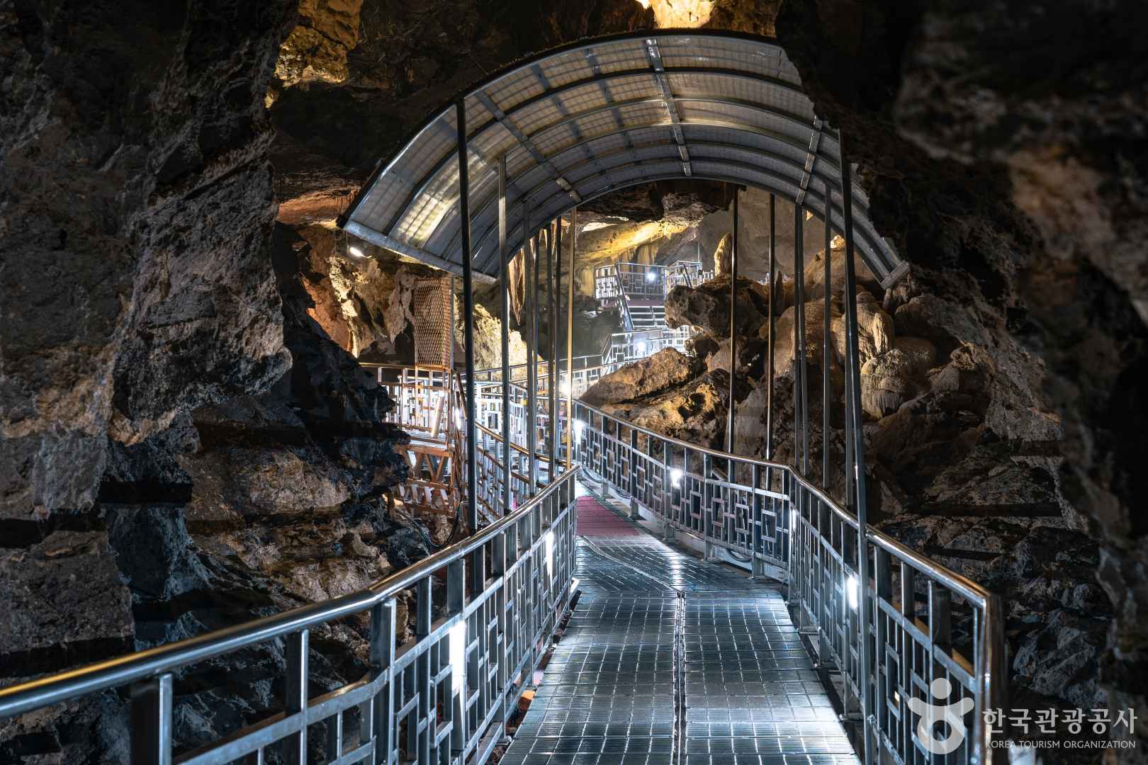 삼척 대금굴 (대이리 동굴지대) 이미지 7