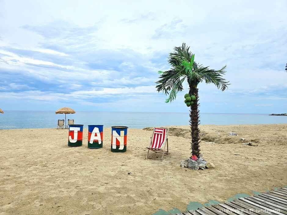 잔교리해수욕장 이미지 1