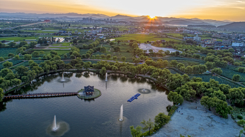 부여군 서동공원과 궁남지 이미지 1