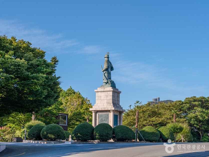 부산 용두산공원 이미지 5