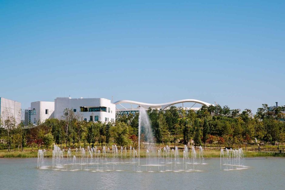 서울식물원 호수공원 이미지 3