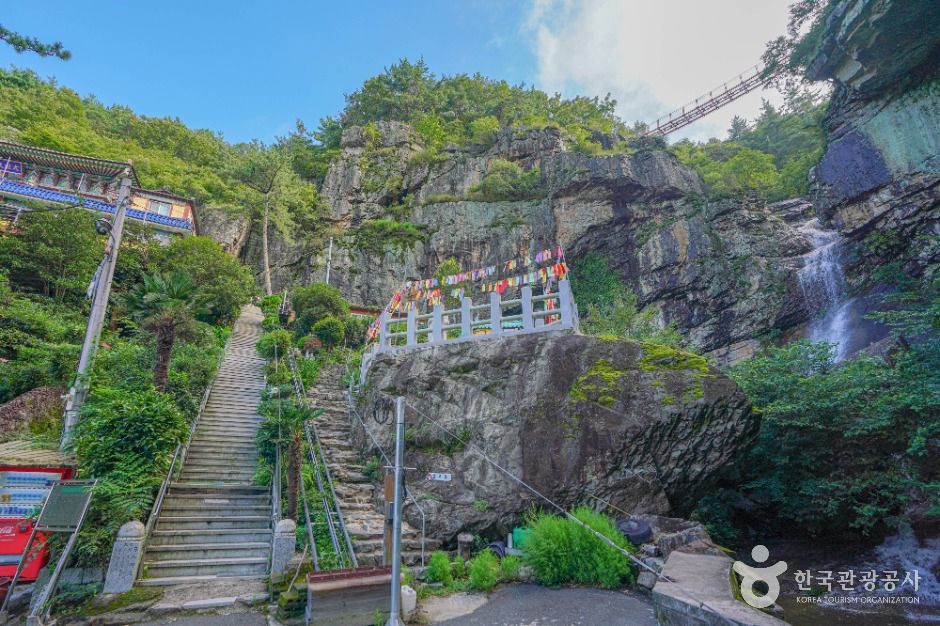 고성 구절산 폭포암 이미지 10