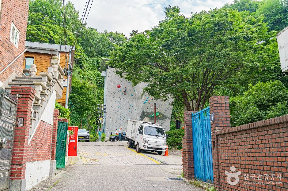 서울 응봉산 암벽등반공원 이미지 5